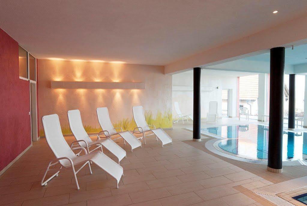 Wellnesshotel Schiesselhof Grafenhausen Exterior photo